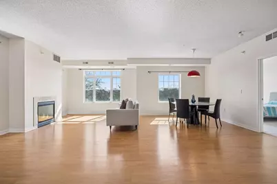 619 8th Street SE #409, Minneapolis, MN 55414 - Photo 9