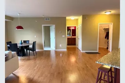 619 8th Street SE #409, Minneapolis, MN 55414 - Photo 17