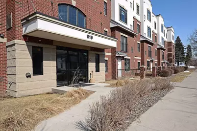 619 8th Street SE #409, Minneapolis, MN 55414 - Photo 33