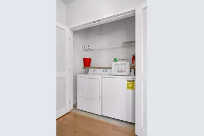 619 8th Street SE #409, Minneapolis, MN 55414 - Photo 21