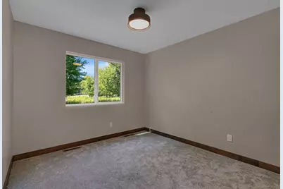 1699 39th Street S, Saint Cloud, MN 56301 - Photo 19