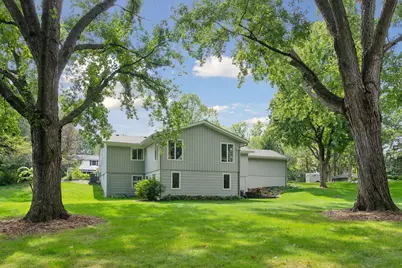 15760 Tonkawood Drive, Minnetonka, MN 55345 - Photo 45