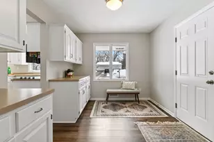 15760 Tonkawood Dr, Minnetonka, MN 55345 - Photo 17