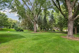 15760 Tonkawood Dr, Minnetonka, MN 55345 - Photo 47