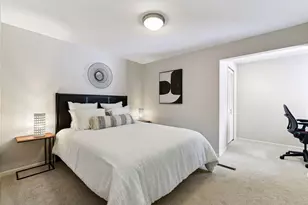 15760 Tonkawood Dr, Minnetonka, MN 55345 - Photo 29