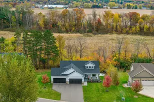 642 Alaska Place South, Cambridge, MN 55008 - Photo 1