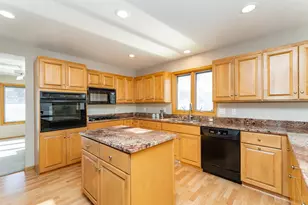 295 Salem Point Dr SW, Rochester, MN 55902 - Photo 11