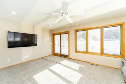 295 Salem Point Drive SW, Rochester, MN 55902 - Photo 17