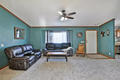 78 5th Avenue SE, Kasson, MN 55944 - Photo 5