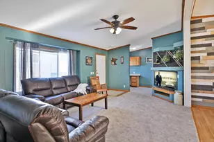 78 5th Ave SE, Kasson, MN 55944 - Photo 5