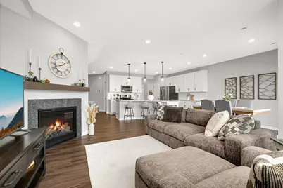 5318 94th Lane N, Brooklyn Park, MN 55443 - Photo 11