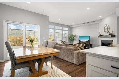 5318 94th Lane N, Brooklyn Park, MN 55443 - Photo 9