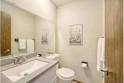 1117 Trailwood S, Hopkins, MN 55343 - Photo 11