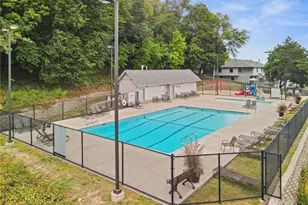 1117 Trailwood S, Hopkins, MN 55343 - Photo 27