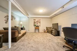 1117 Trailwood S, Hopkins, MN 55343 - Photo 19