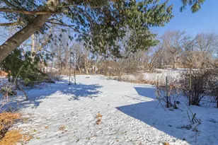 1929 Margaret St, Saint Paul, MN 55119 - Photo 43