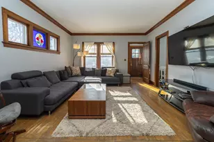 1929 Margaret St, Saint Paul, MN 55119 - Photo 9