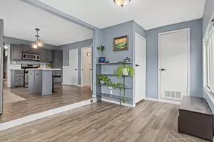 653 19th Ave NE, Minneapolis, MN 55418 - Photo 3