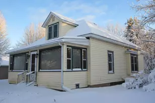 516 Lake Ave E, Ladysmith, WI 54848 - Photo 1