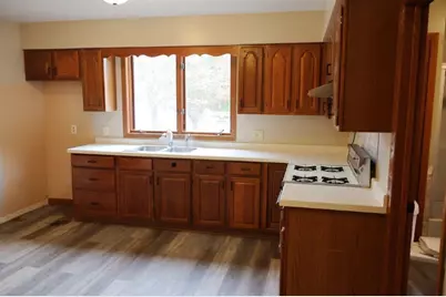 516 Lake Avenue E, Ladysmith, WI 54848 - Photo 7