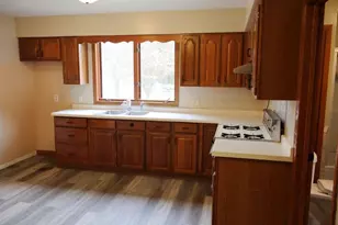 516 Lake Ave E, Ladysmith, WI 54848 - Photo 7