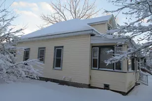 516 Lake Ave E, Ladysmith, WI 54848 - Photo 3