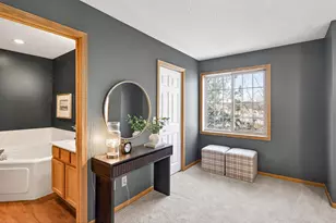 7669 Primrose Pl, Chanhassen, MN 55317 - Photo 29