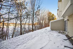 7669 Primrose Pl, Chanhassen, MN 55317 - Photo 43