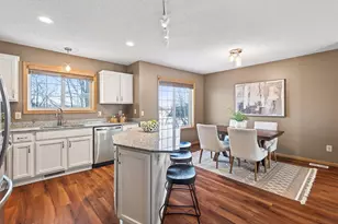 7669 Primrose Pl, Chanhassen, MN 55317 - Photo 17