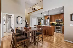 1120 Aston Pl, Burnsville, MN 55337 - Photo 9