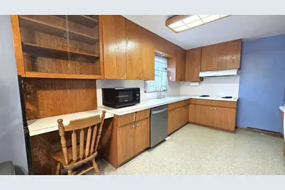 1051 Washington Memorial Drive, Saint Cloud, MN 56301 - Photo 3