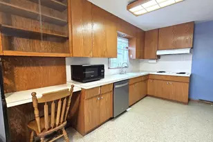 1051 Washington Memorial Dr, Saint Cloud, MN 56301 - Photo 3