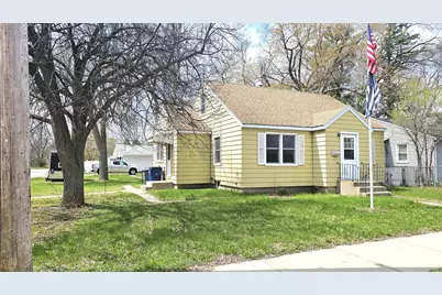 1051 Washington Memorial Drive, Saint Cloud, MN 56301 - Photo 1