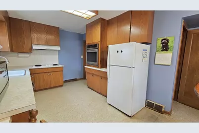 1051 Washington Memorial Drive, Saint Cloud, MN 56301 - Photo 7