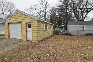 1051 Washington Memorial Dr, Saint Cloud, MN 56301 - Photo 17