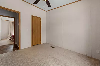 79 Blashack Street, Waldorf, MN 56091 - Photo 23