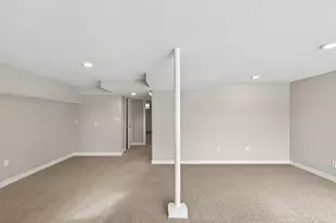 1944 Davis Ct, Shakopee, MN 55379 - Photo 21