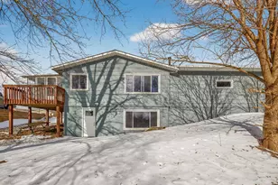 1944 Davis Ct, Shakopee, MN 55379 - Photo 43