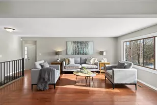 1944 Davis Ct, Shakopee, MN 55379 - Photo 5