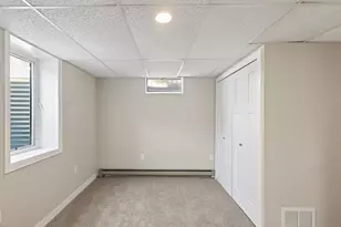 1944 Davis Ct, Shakopee, MN 55379 - Photo 27