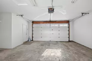 1944 Davis Ct, Shakopee, MN 55379 - Photo 33