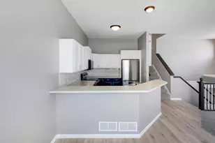 20028 Heritage Dr, Lakeville, MN 55044 - Photo 9