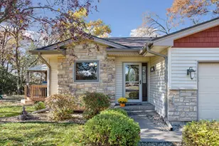 34914 Linden Ave, Lindstrom, MN 55045 - Photo 3