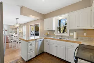 12 Knoll Ln, Burnsville, MN 55337 - Photo 17