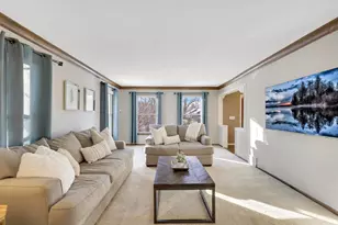 12 Knoll Ln, Burnsville, MN 55337 - Photo 9