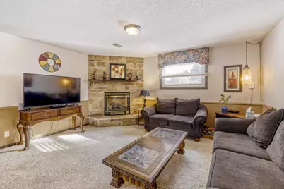 608 Fairview Circle, Farmington, MN 55024 - Photo 19