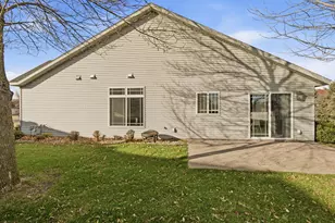 2531 7th Ave SE, Willmar, MN 56201 - Photo 3