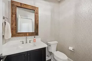 11729 Azure Cir, Inver Grove Heights, MN 55077 - Photo 9