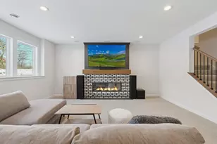 11729 Azure Cir, Inver Grove Heights, MN 55077 - Photo 25