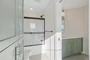 11729 Azure Cir, Inver Grove Heights, MN 55077 - Photo 19